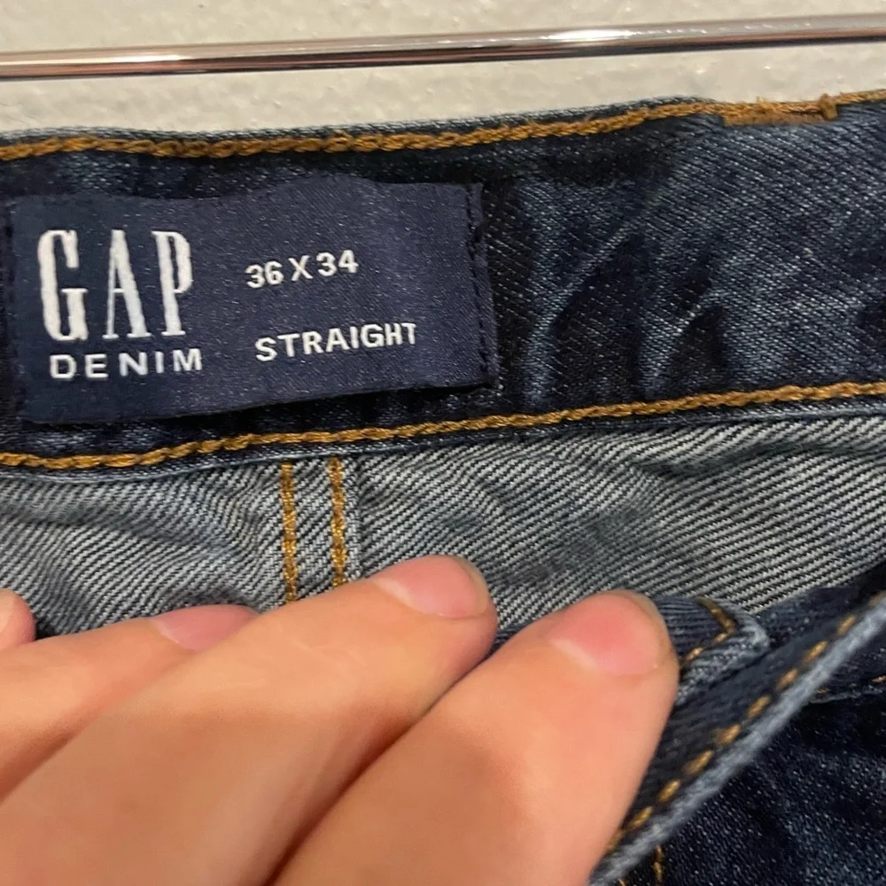 GAP Men's Dark Blue Straight Jeans